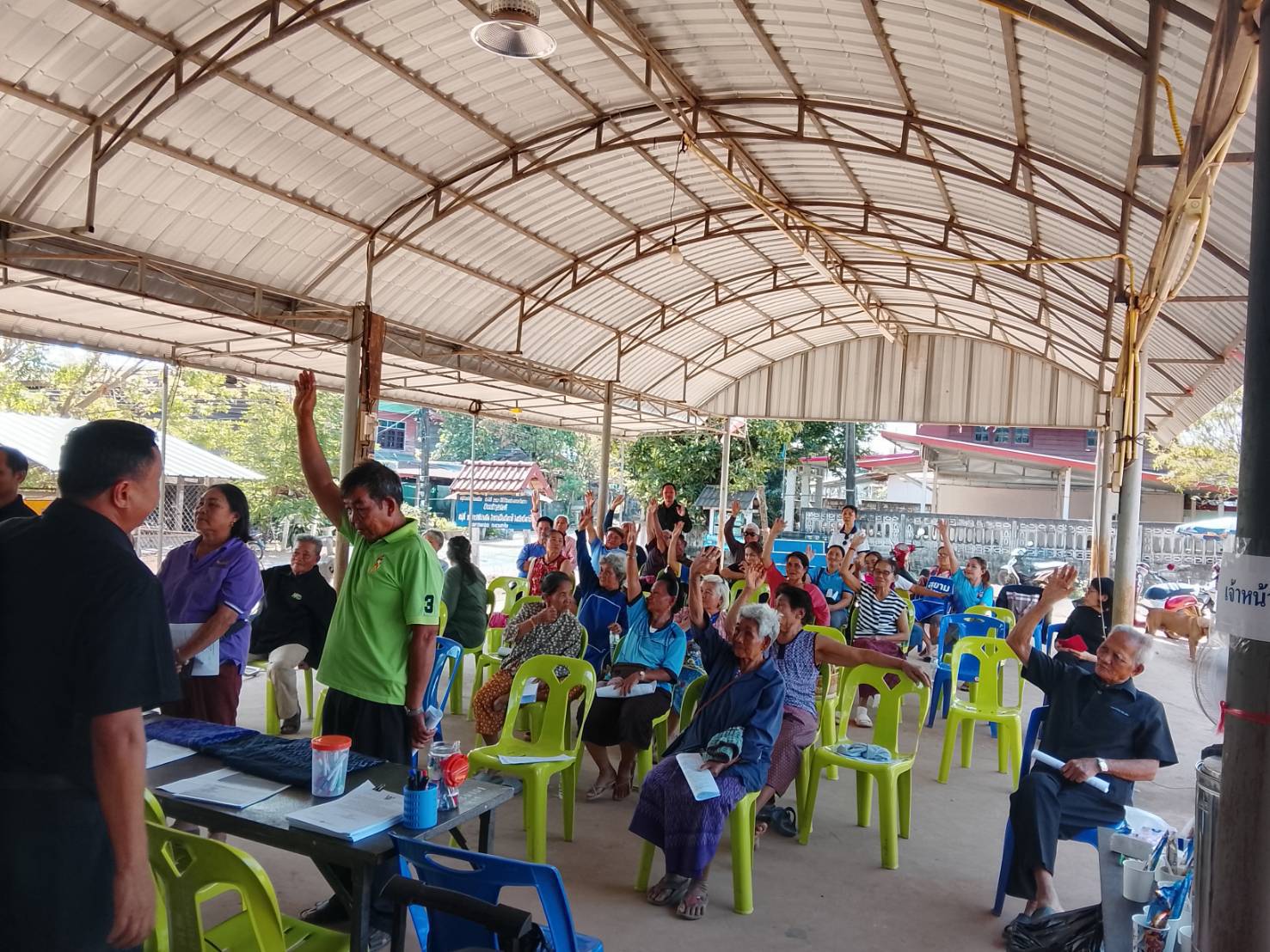 📢พช.บึงกาฬ : ลงพื้นที่ติดตามสนับสนุนการเตรียมความพร้อมหมู่บ้านต้นกล้ากองทุนแม่ของแผ่นดิน อ.เมืองบึงกาฬ